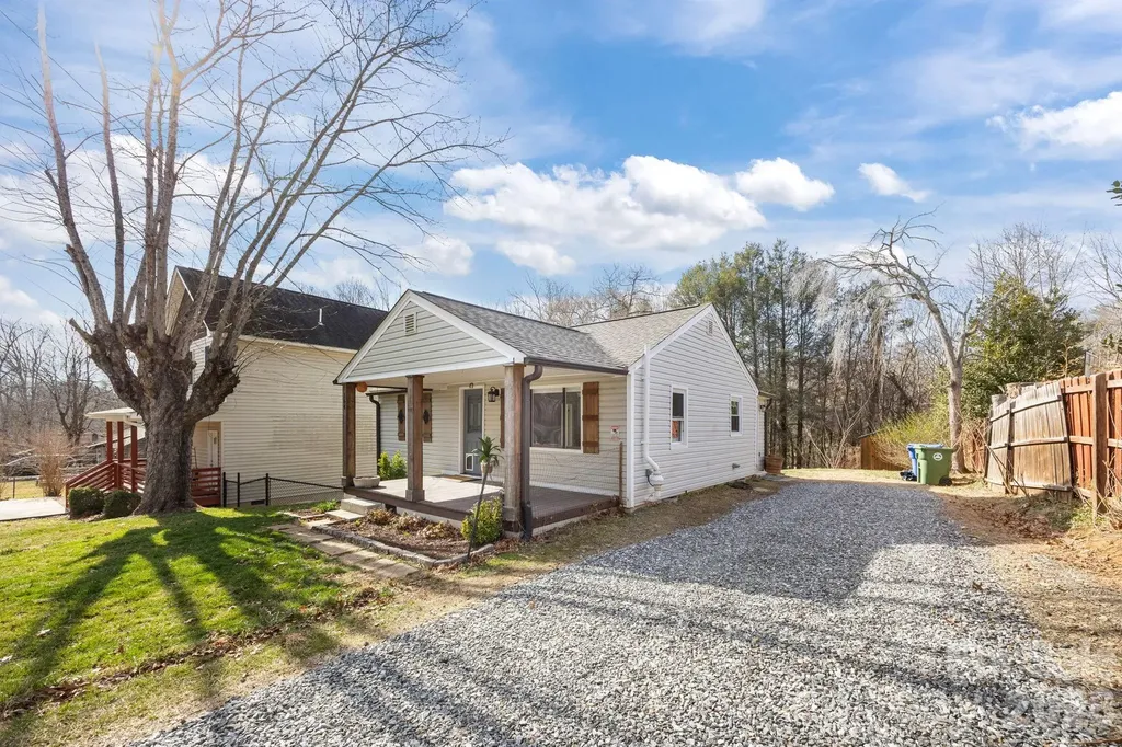 164 Lakeside Drive Asheville NC 28806