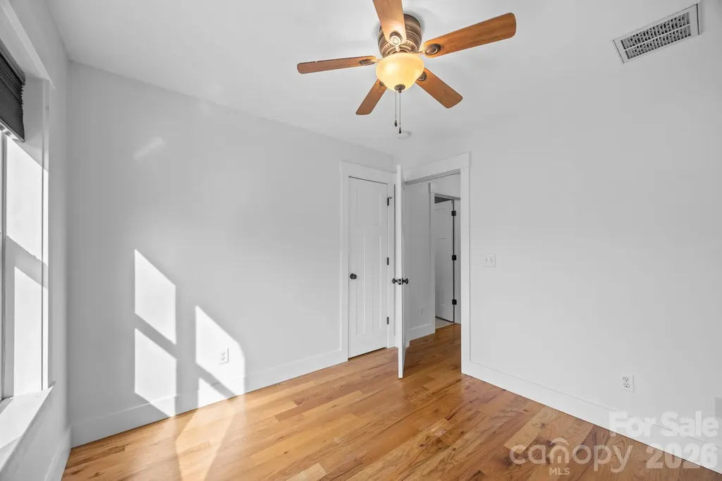 162 Deaver Street Asheville NC 28806