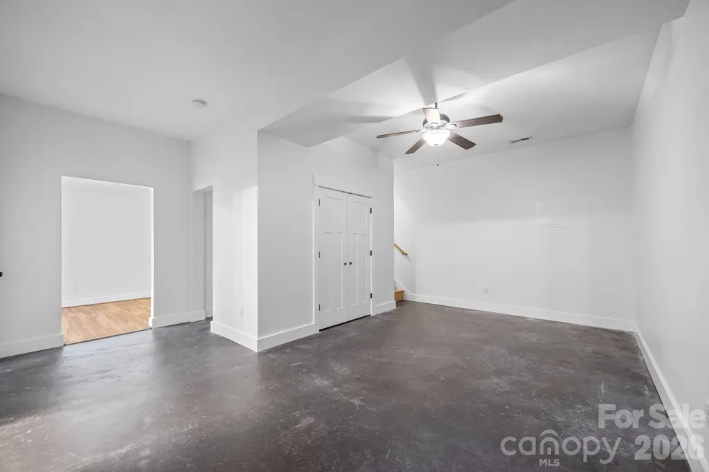 162 Deaver Street Asheville NC 28806