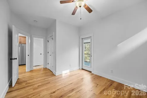 162 Deaver Street Asheville NC 28806