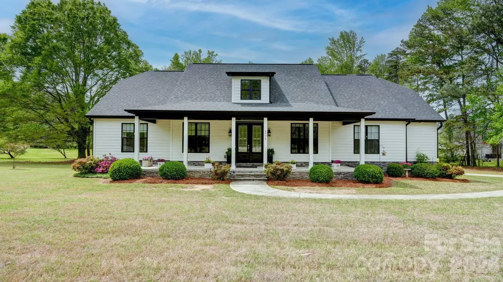 1775 Enochville Road Kannapolis NC 28081
