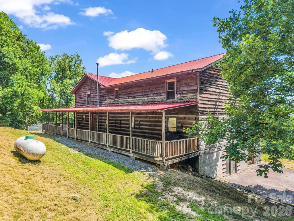 156 Carpenters Knob Drive Lawndale NC 28090