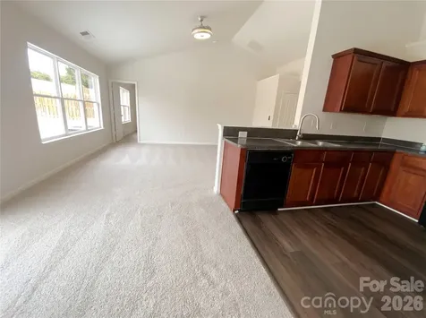 3727 Pimilico Trace Lane Charlotte NC 28216