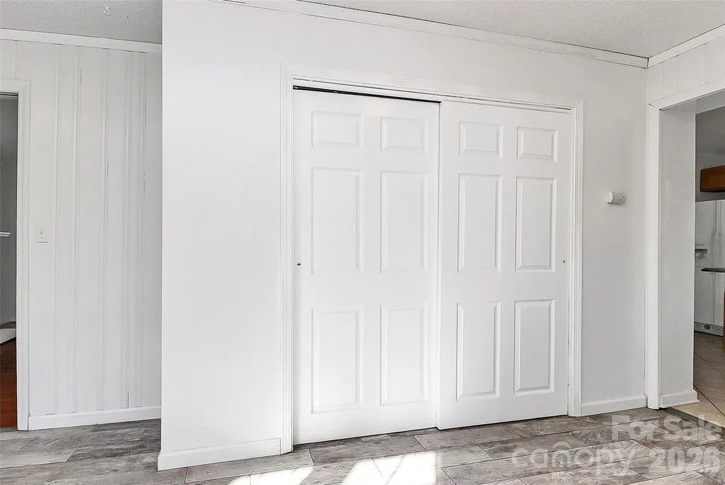 2111 Parkdale Avenue Gastonia NC 28052