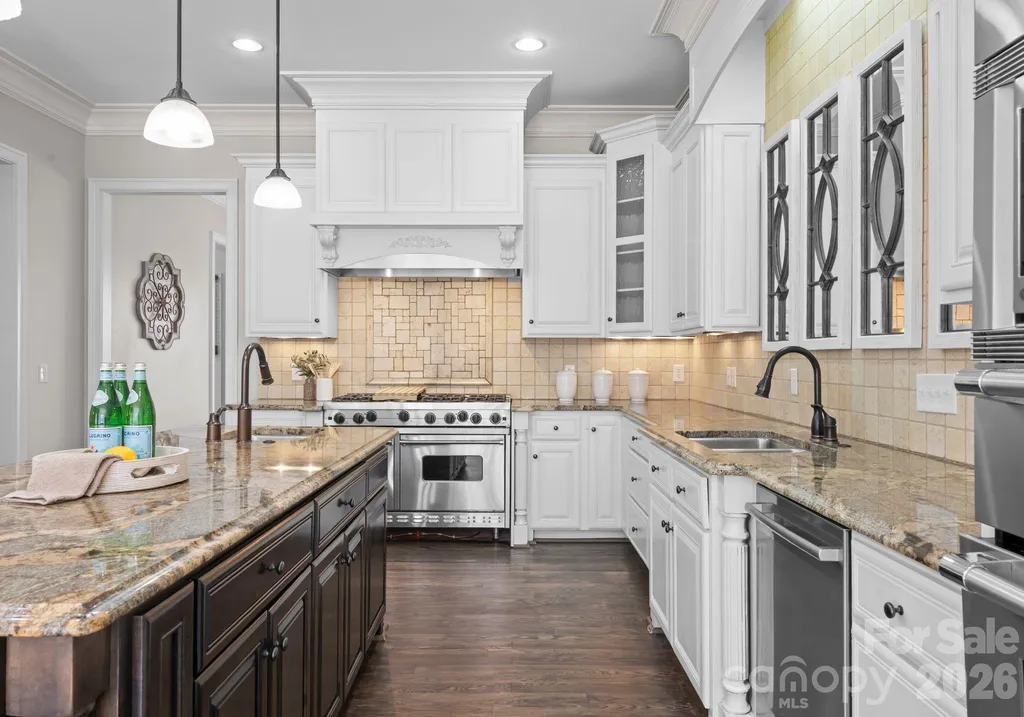 1025 Sherringham Way Weddington NC 28173