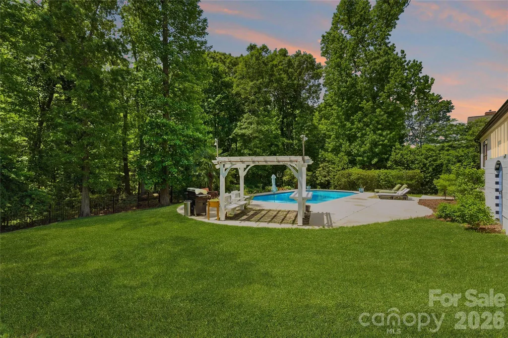 1025 Sherringham Way Weddington NC 28173