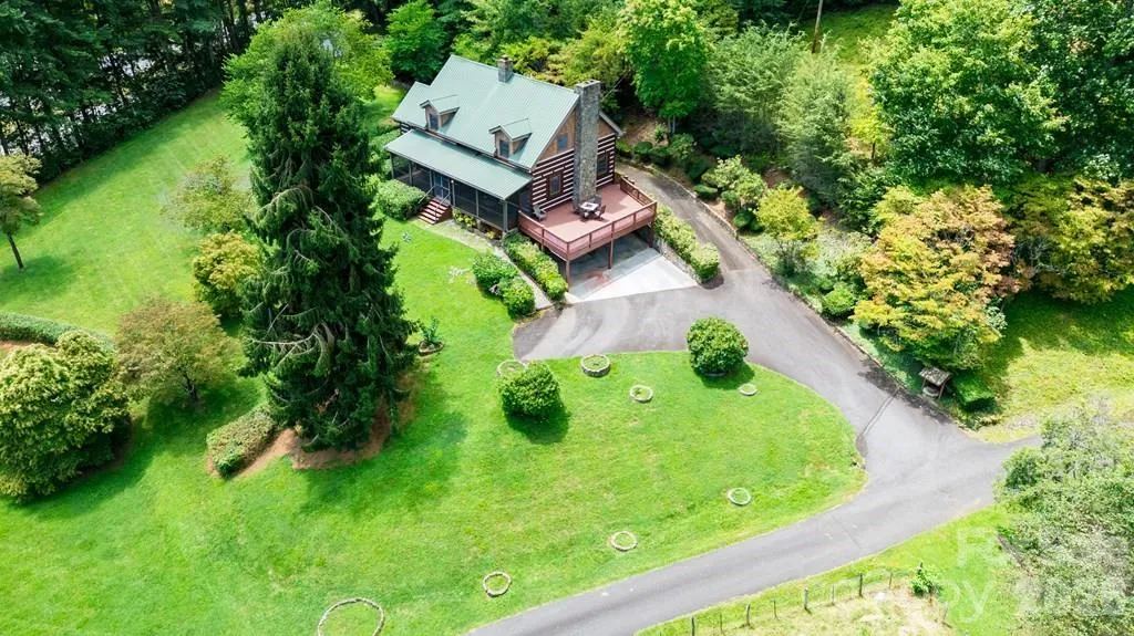 83 Daybreak Ridge Sylva NC 28779