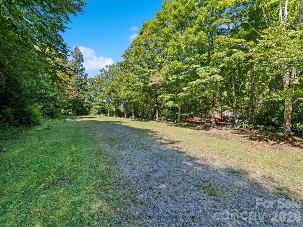 4 & 20 Plott Balsam Road Maggie Valley NC 28751