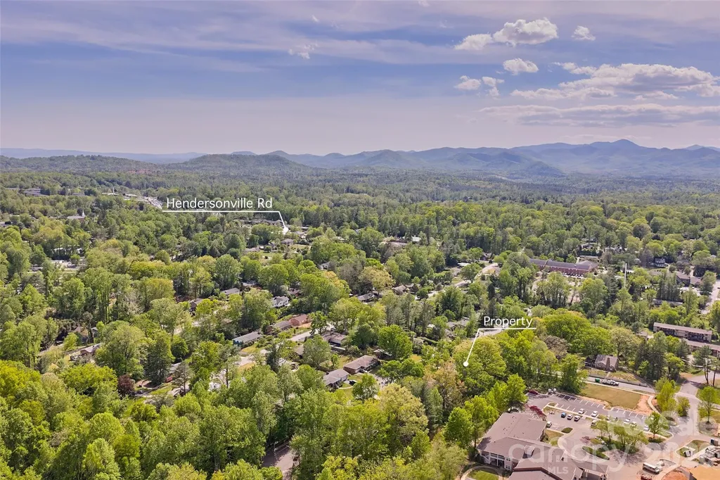 68 Imperial Court Asheville NC 28803