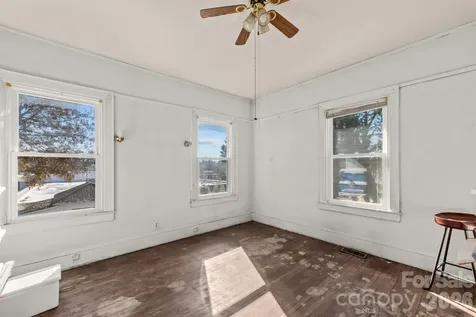 1011 Ashe Avenue NW Lenoir NC 28645