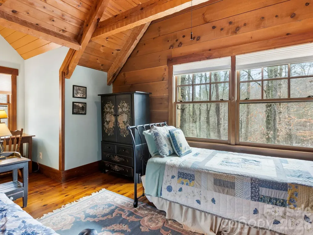 952 & 970 Morgan Hill Road Black Mountain NC 28711