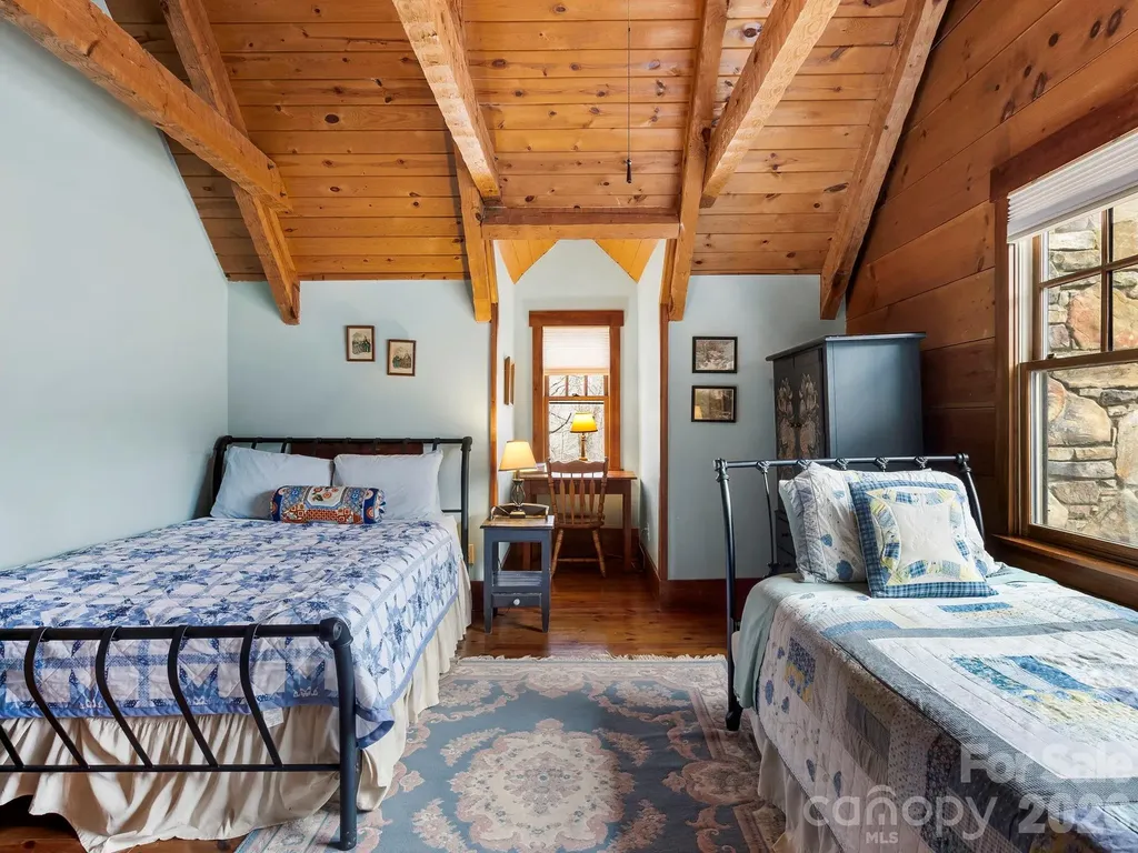 952 & 970 Morgan Hill Road Black Mountain NC 28711