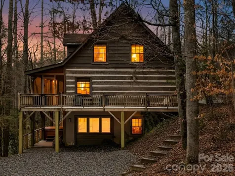 952 & 970 Morgan Hill Road Black Mountain NC 28711