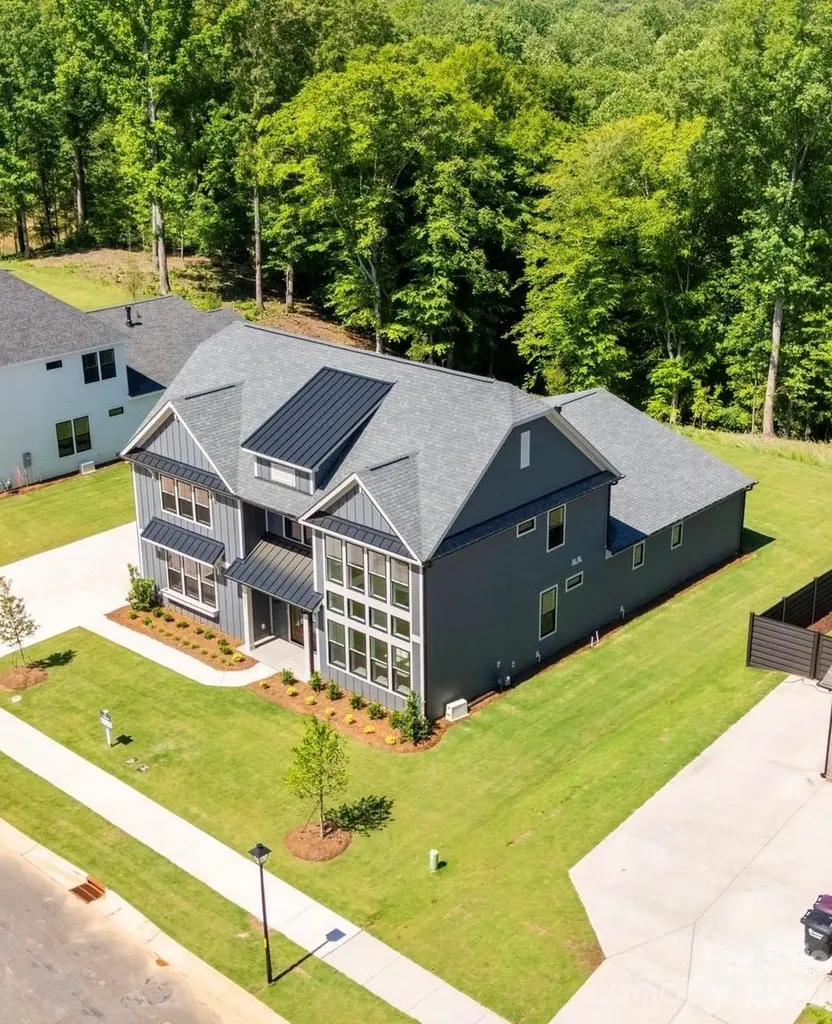 1021 Courtney Lane Wesley Chapel NC 28173