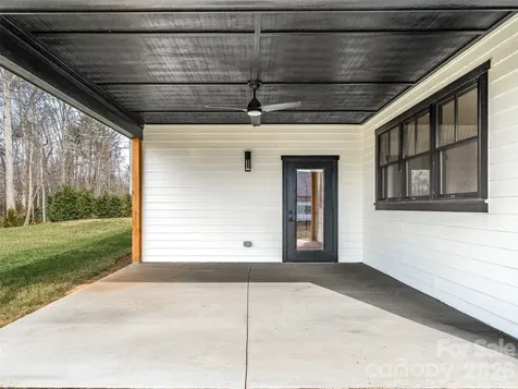17 Ashe Park Circle Asheville NC 28806