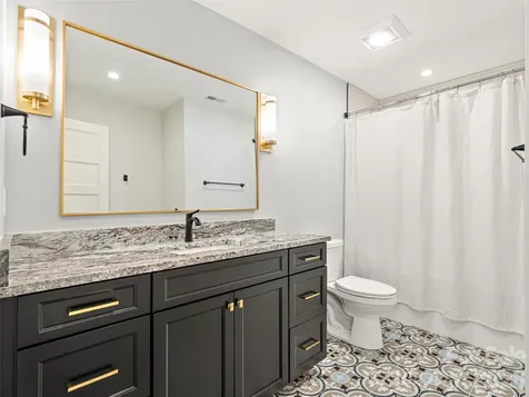 17 Ashe Park Circle Asheville NC 28806