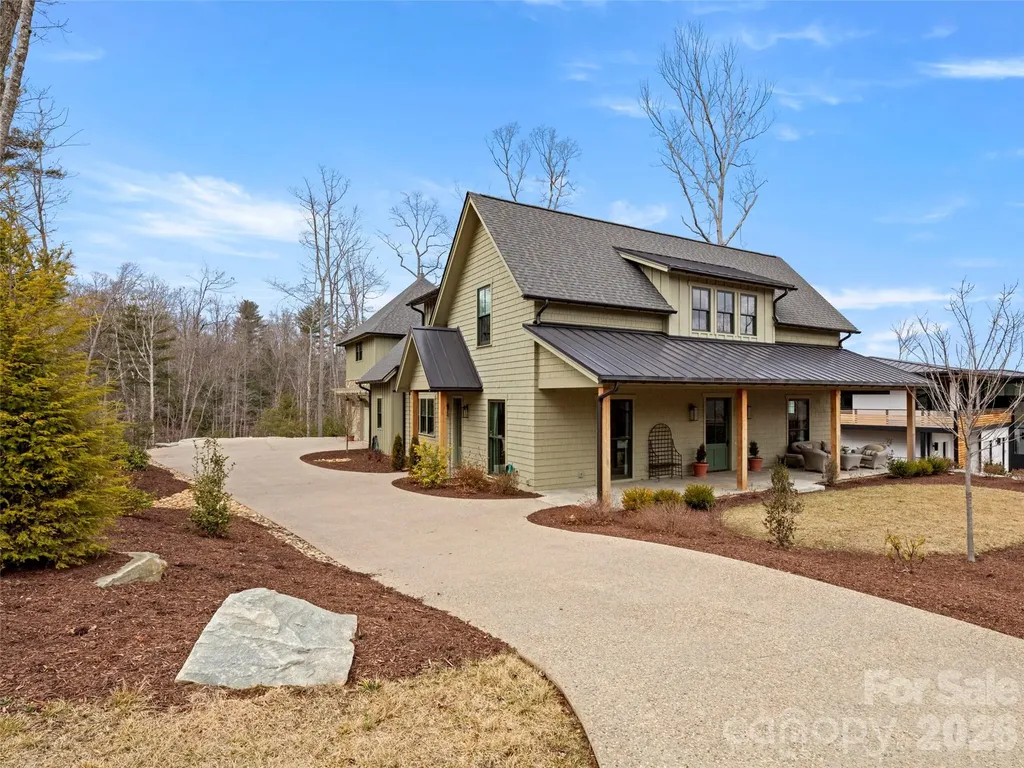 Asheville NC, 206 Kelmscott Lane