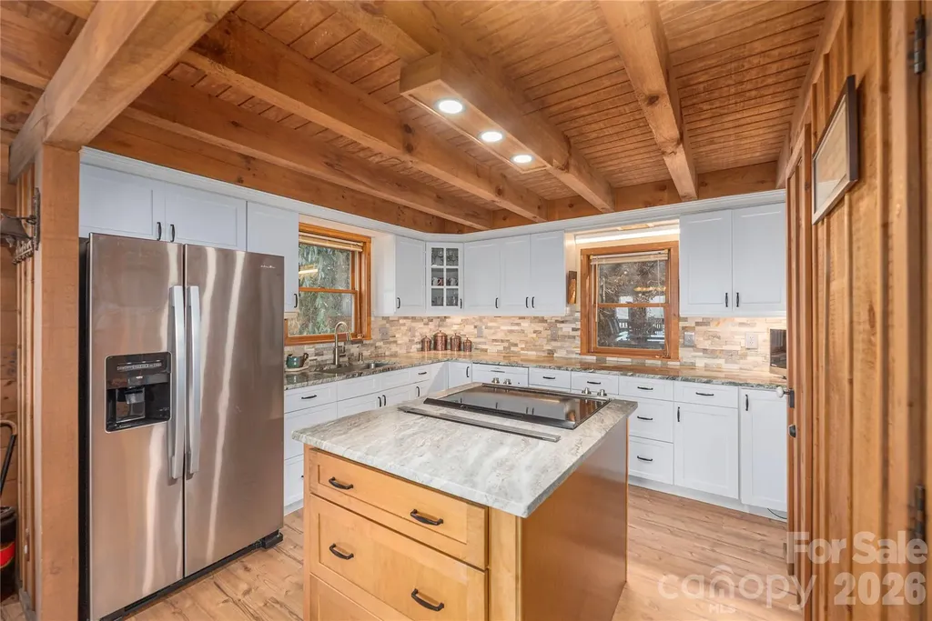 236 Dove Drive Maggie Valley NC 28751