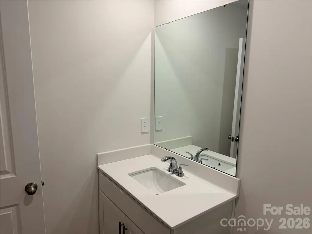 8112 Hidden Springs Trail Charlotte NC 28216