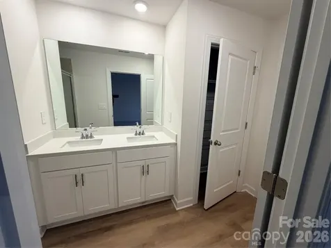 8112 Hidden Springs Trail Charlotte NC 28216
