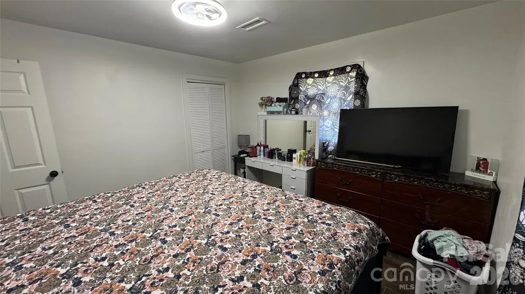 143 Mountain View Street Forest City NC 28043
