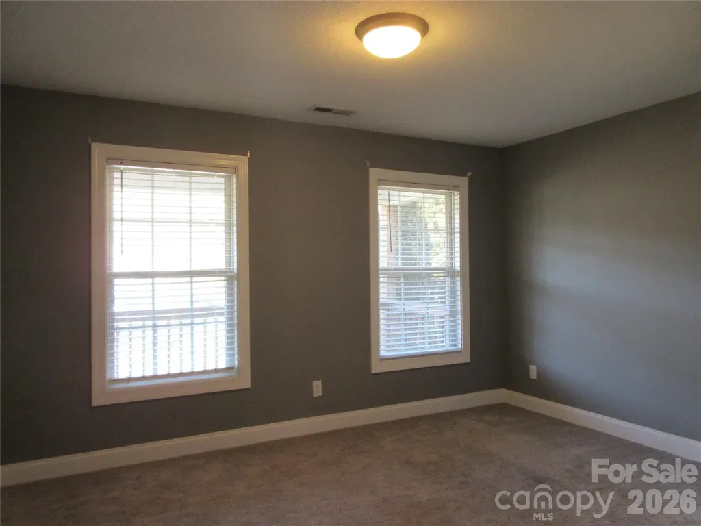 618 Brook Knoll Circle Weaverville NC 28787