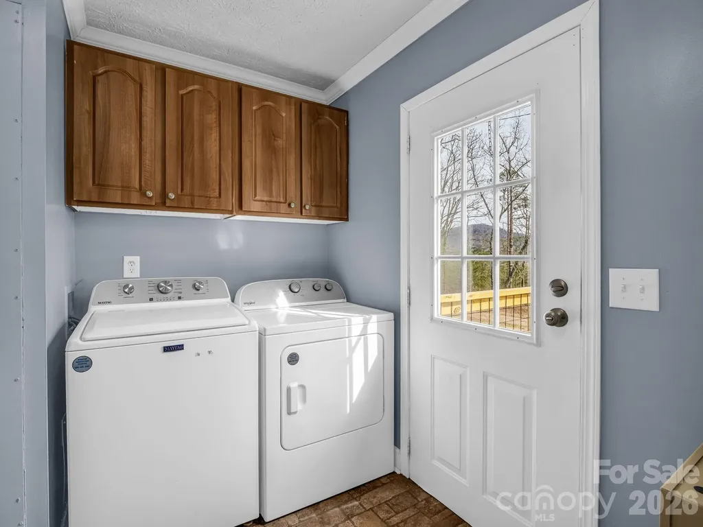 865 Boland Drive Lake Lure NC 28746