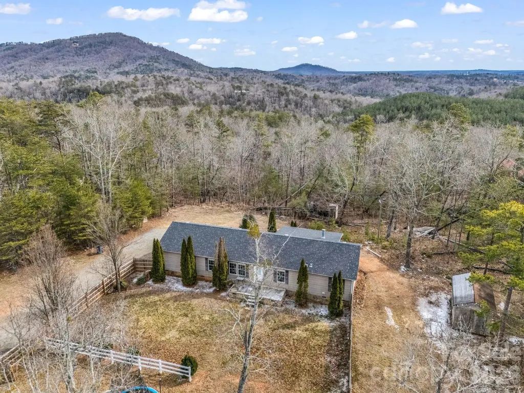 865 Boland Drive Lake Lure NC 28746