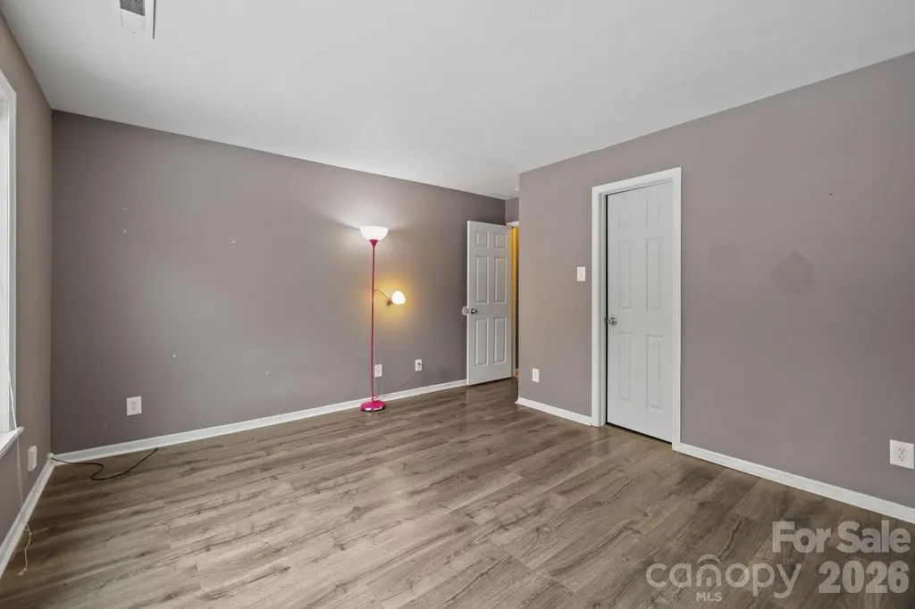 6127 Blue Ash Lane Charlotte NC 28215