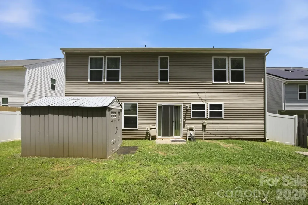 6127 Blue Ash Lane Charlotte NC 28215