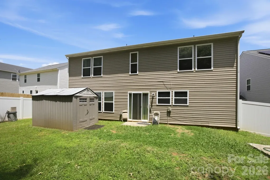 6127 Blue Ash Lane Charlotte NC 28215