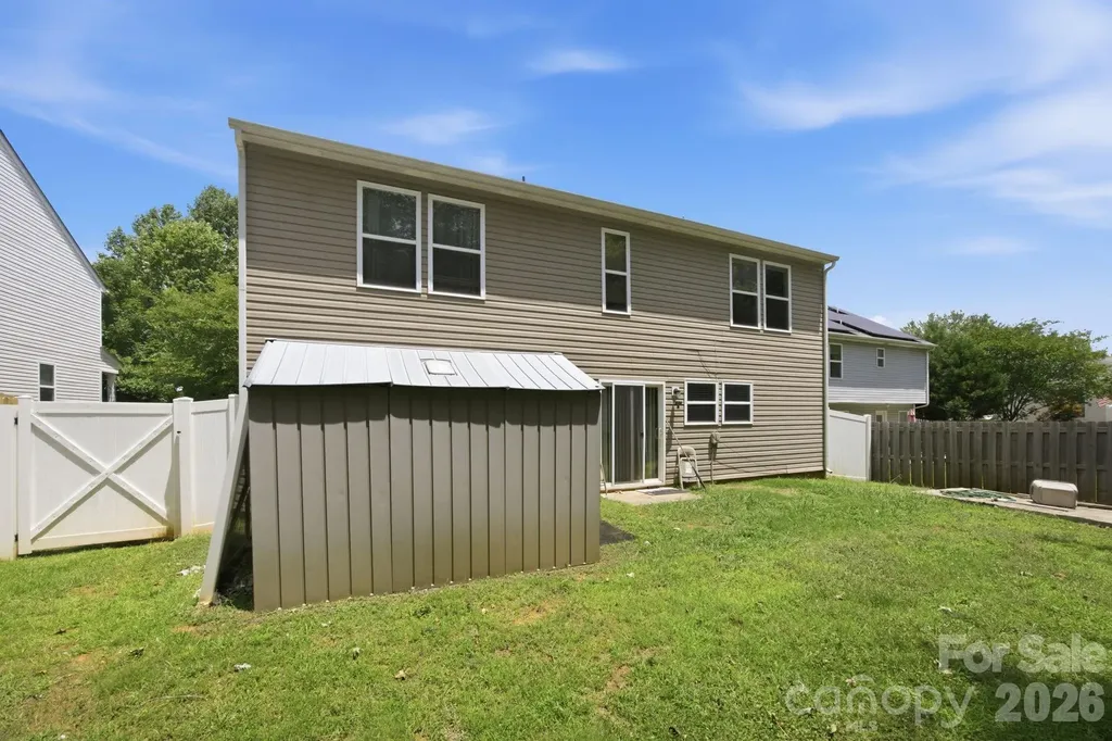 6127 Blue Ash Lane Charlotte NC 28215