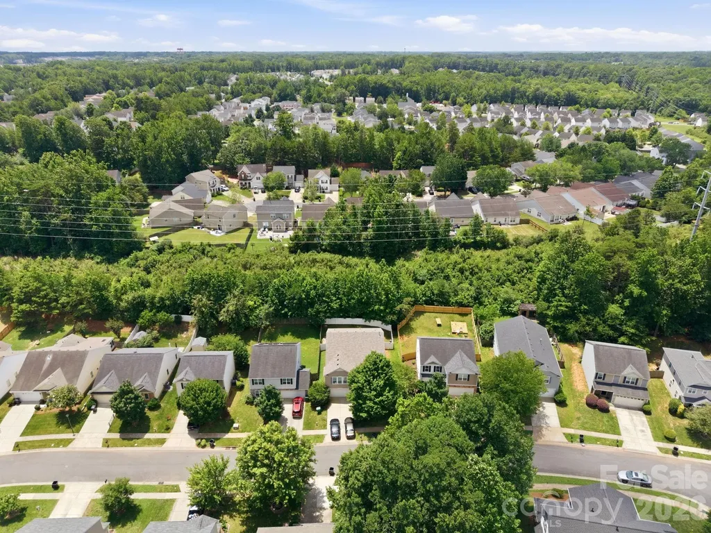 6127 Blue Ash Lane Charlotte NC 28215