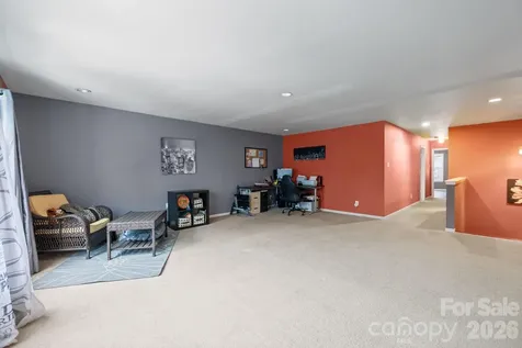 6127 Blue Ash Lane Charlotte NC 28215