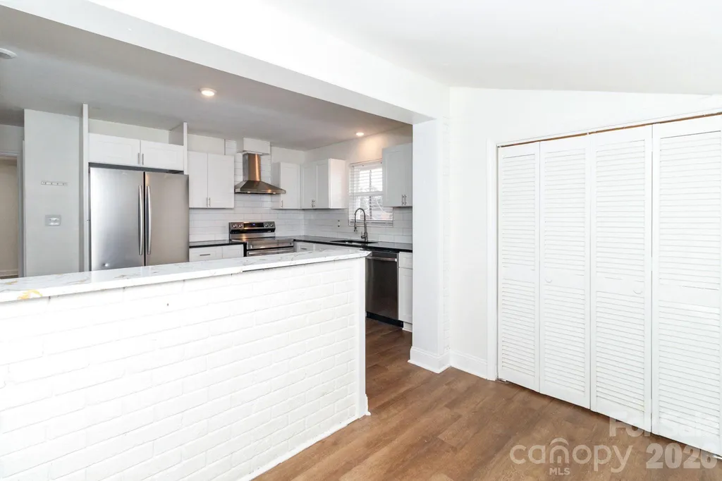 1701 Irma Street Charlotte NC 28216