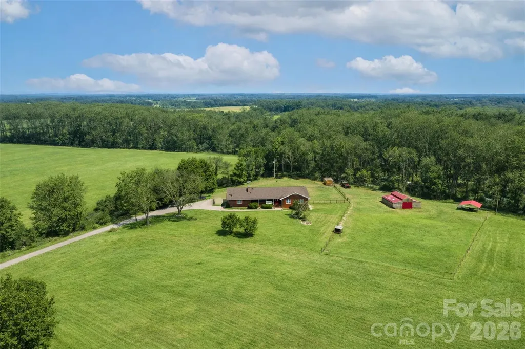 173 Chestnut Grove Road Statesville NC 28625