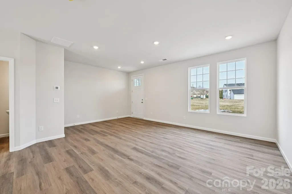 209 Vanguard Lane Cramerton NC 28032