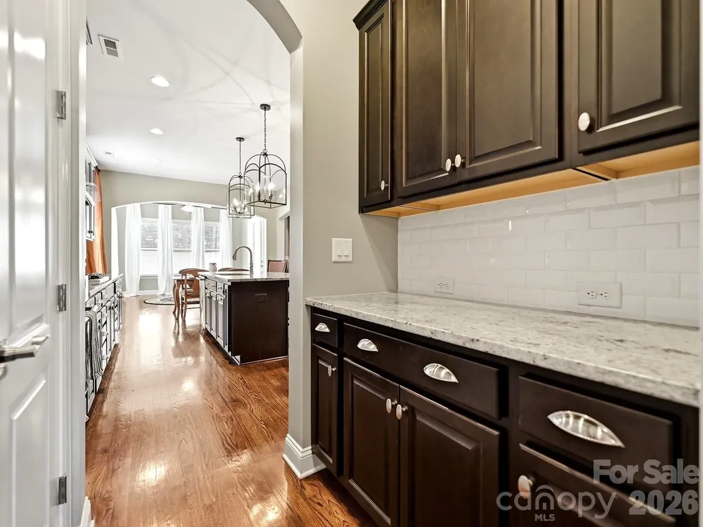 1209 Vickery Drive Matthews NC 28104