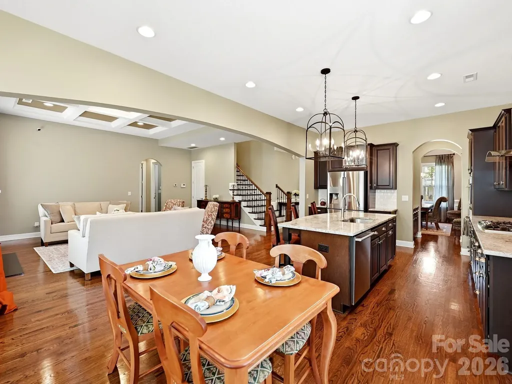1209 Vickery Drive Matthews NC 28104