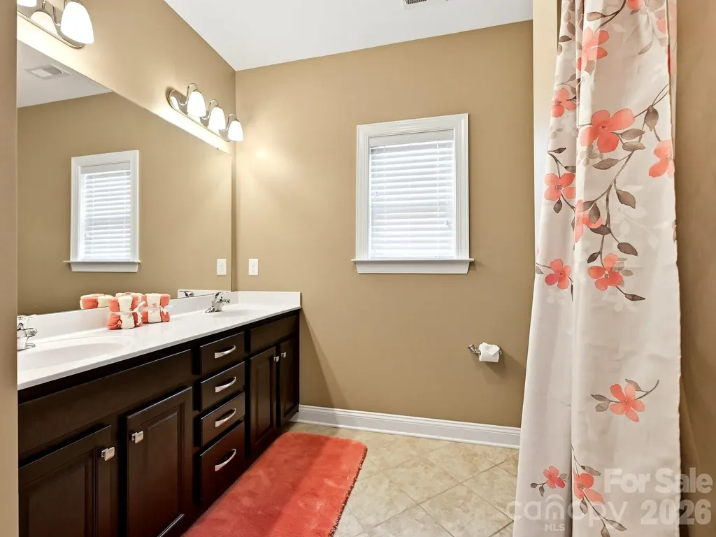 1209 Vickery Drive Matthews NC 28104