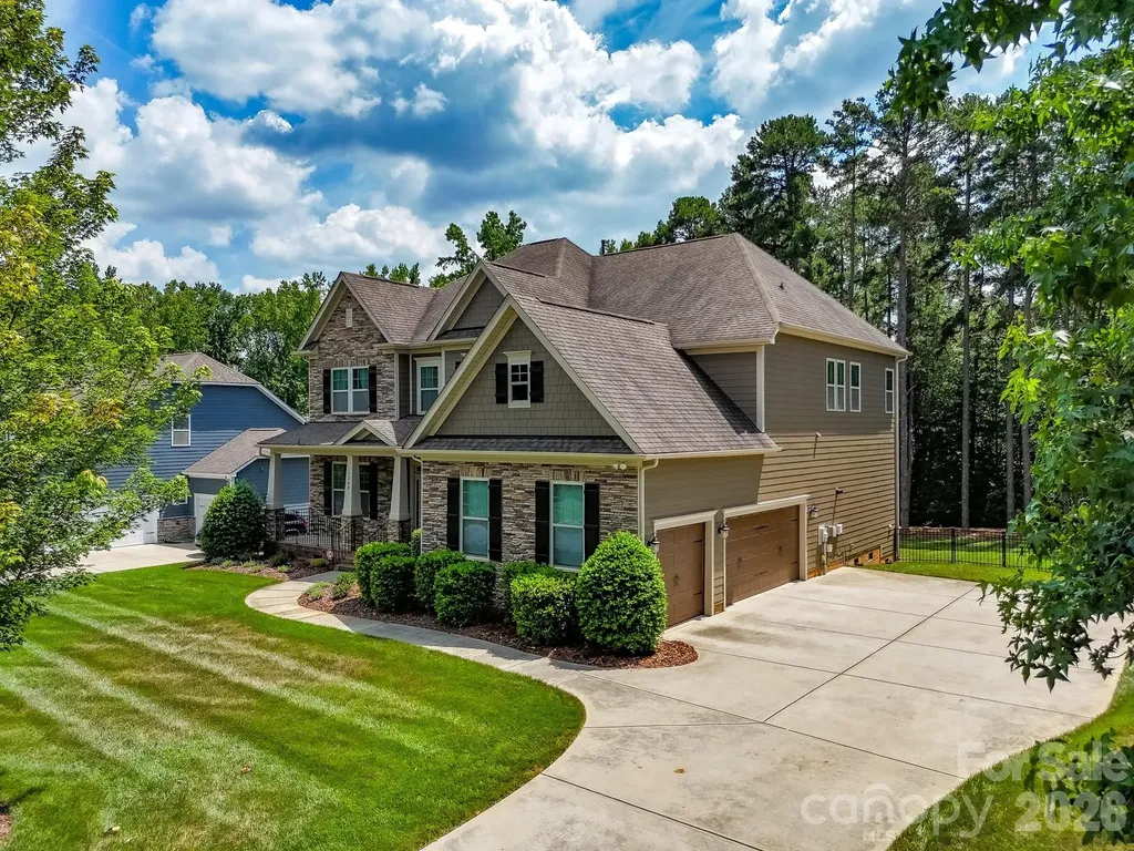 1209 Vickery Drive Matthews NC 28104