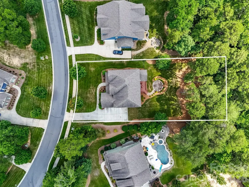 1209 Vickery Drive Matthews NC 28104