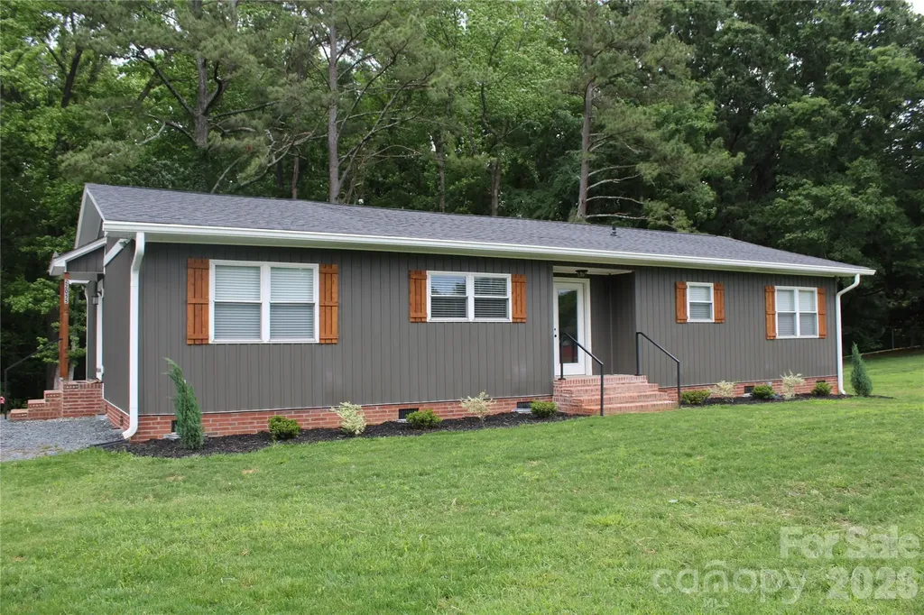 22055 Oakwood Road Albemarle NC 28001