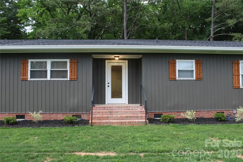 22055 Oakwood Road Albemarle NC 28001