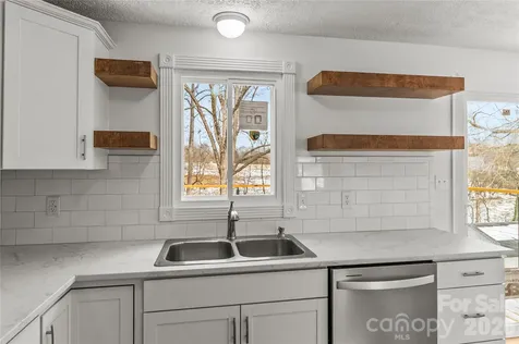 2474 Cedar Valley Drive Conover NC 28613