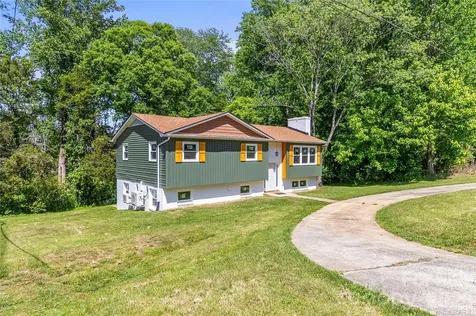 2474 Cedar Valley Drive Conover NC 28613