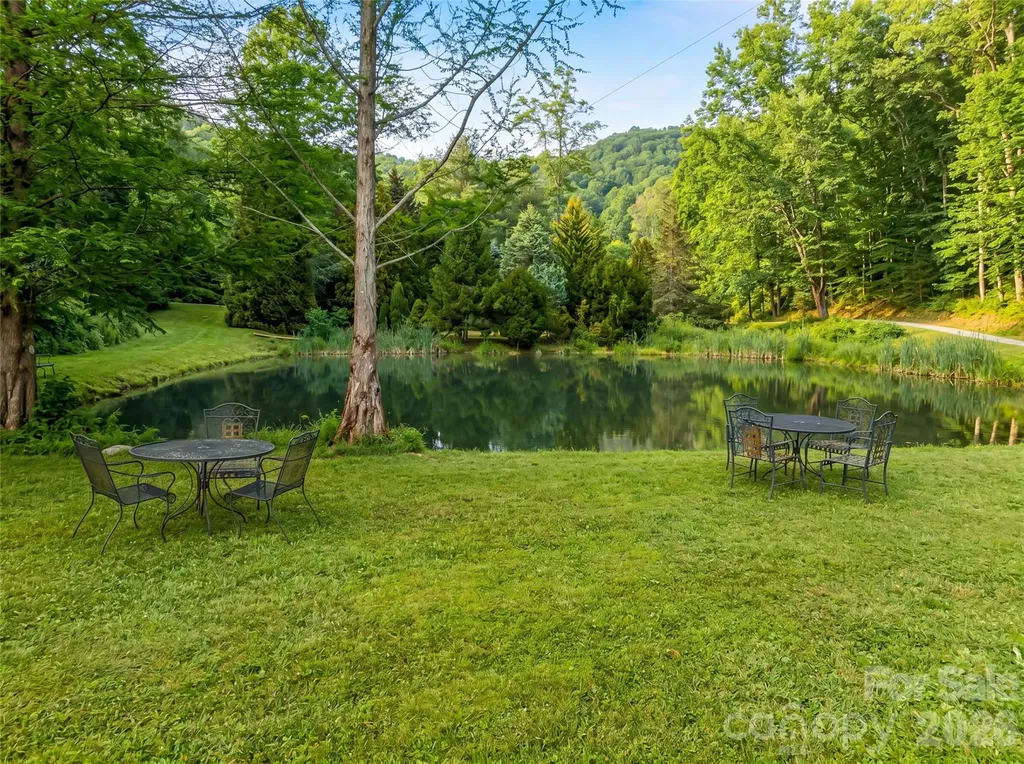 198 Brooks Branch Road Leicester NC 28748