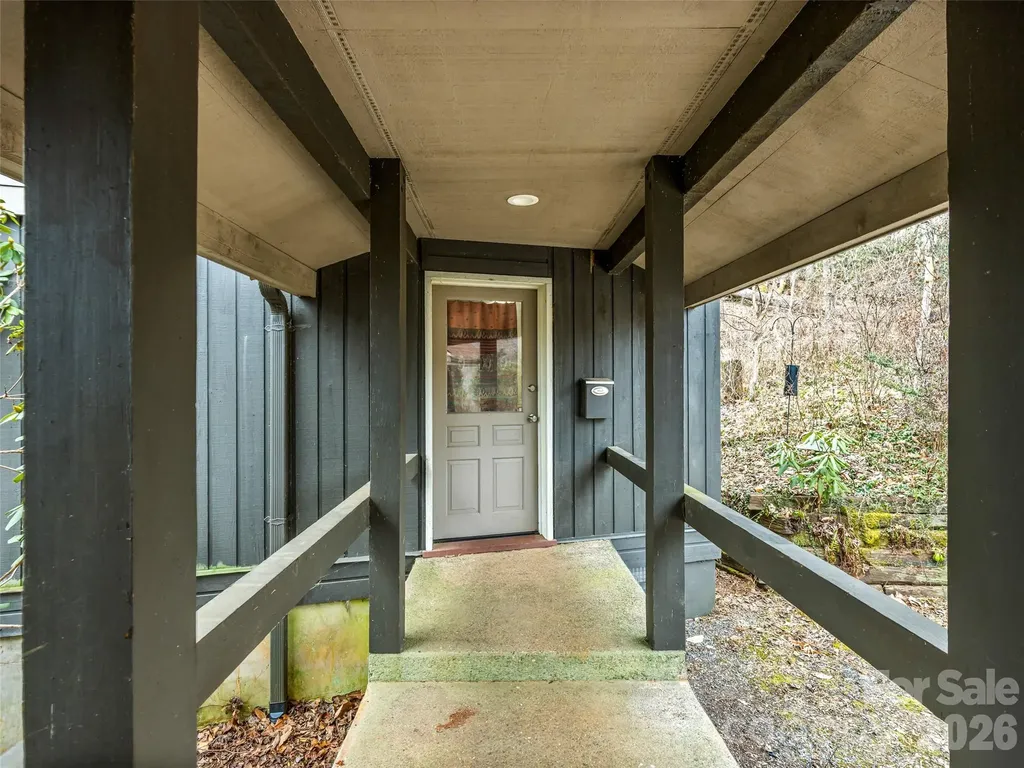 198 Brooks Branch Road Leicester NC 28748