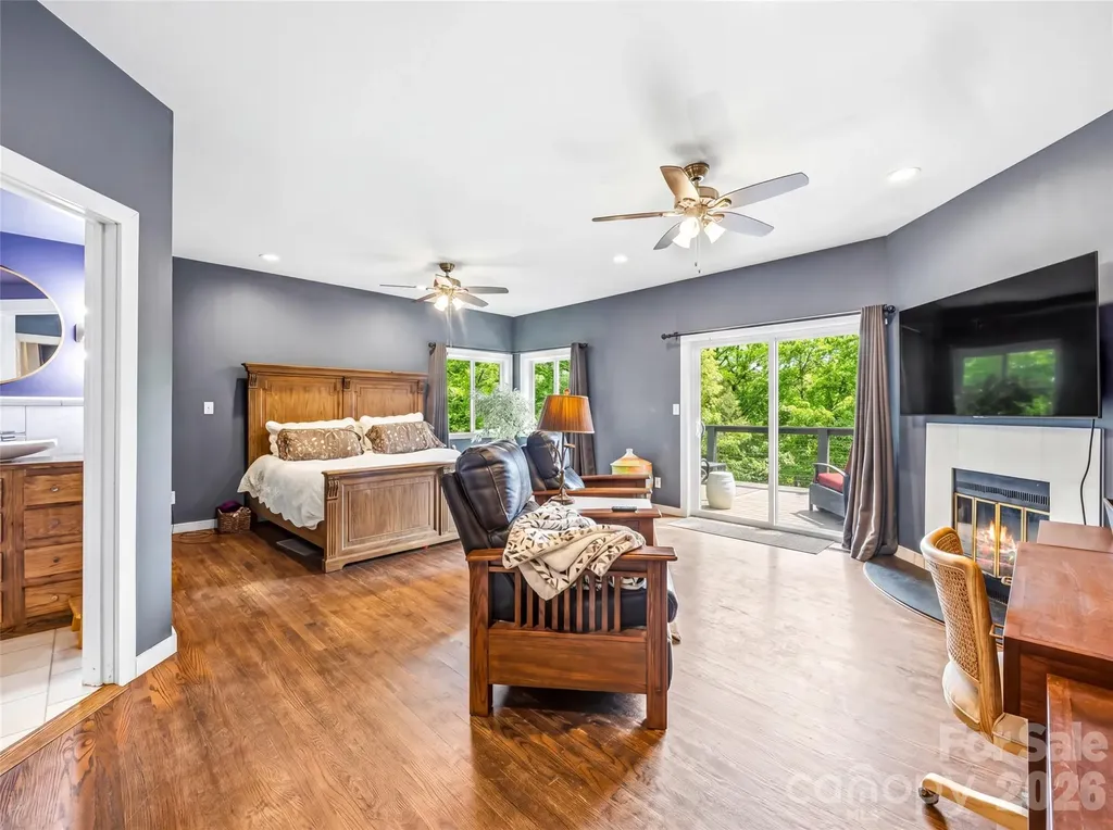 198 Brooks Branch Road Leicester NC 28748