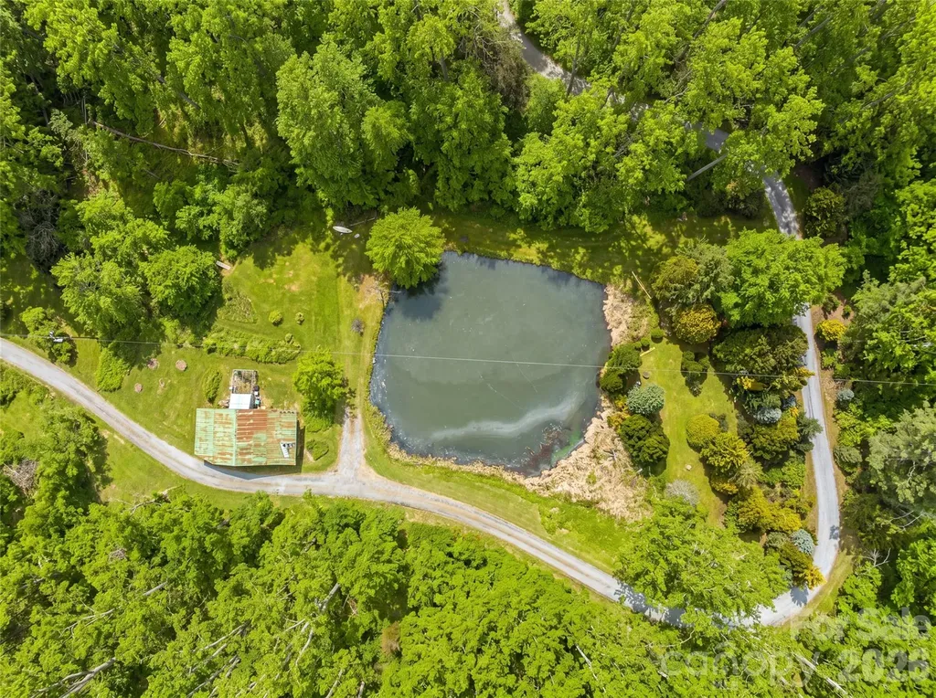 198 Brooks Branch Road Leicester NC 28748